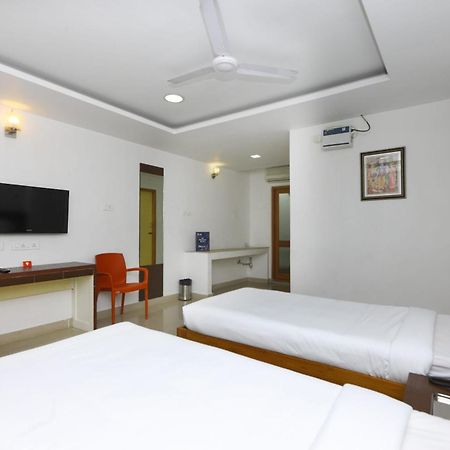 Hotel O Sri Bkm Guest House Chennai Exterior photo